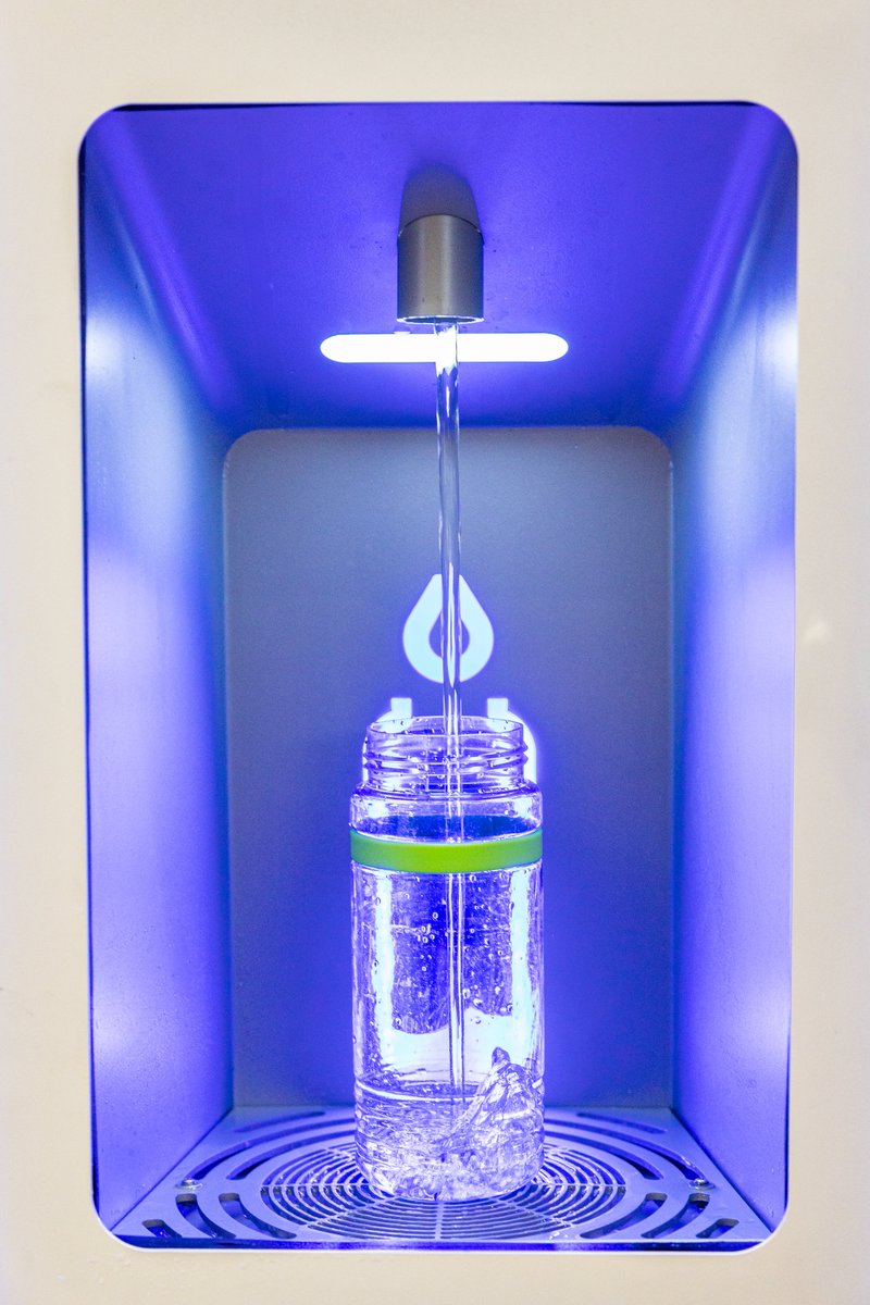 hopehydration's tweet image. Flying through @mspairport? Bring your reusable bottle and #FindHOPE. 10 HydroStations installed in all terminals, powered by @pentair