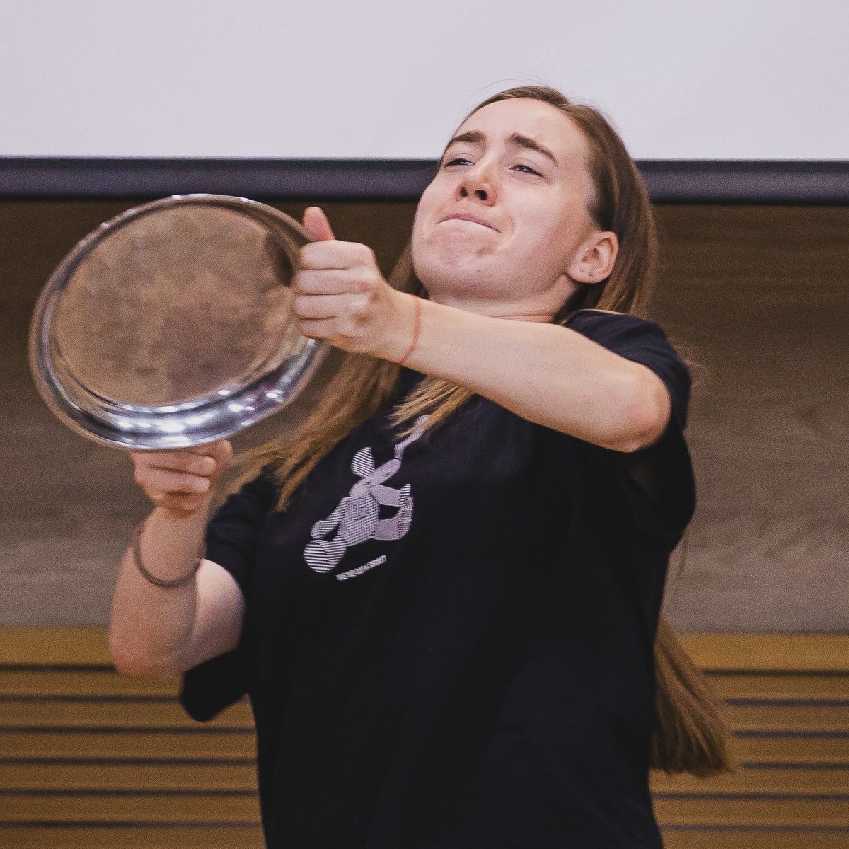 whccska's tweet image. Если ваша вечеринка не похожа на это, даже не пытайтесь нас приглашать 😅