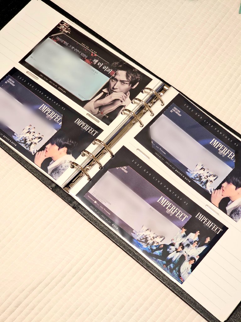 sweetsf9_0707's tweet image. 얘두다....
티켓북 티켓꽂이 꽂으면 아주 작살난다...
진짜 이뿌다...🫶