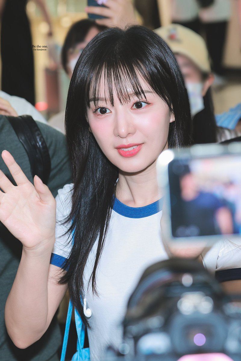 betheone1019's tweet photo. 240711 GMP

#김지원 #Kimjiwon https://t.co/Czo7ZRYw8J