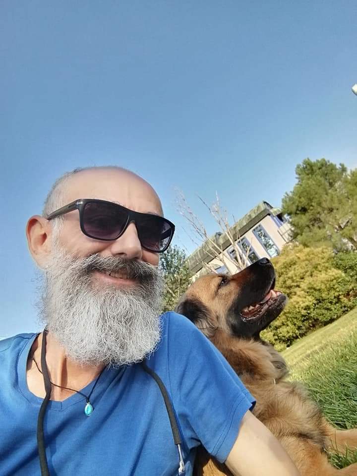 erdalselcuk's tweet photo. Dünya denilen handa, En az insan kadar yaşam hakkı var her canlının , yaşam hakkı kutsaldır 🙏🤍🙏 #saygı #can #Yaşam https://t.co/lwilziCGaY