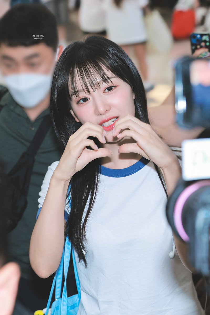 betheone1019's tweet photo. 240711 GMP

🫐🫐🫐🩵

#김지원 #Kimjiwon https://t.co/wEs04Sf7Xy
