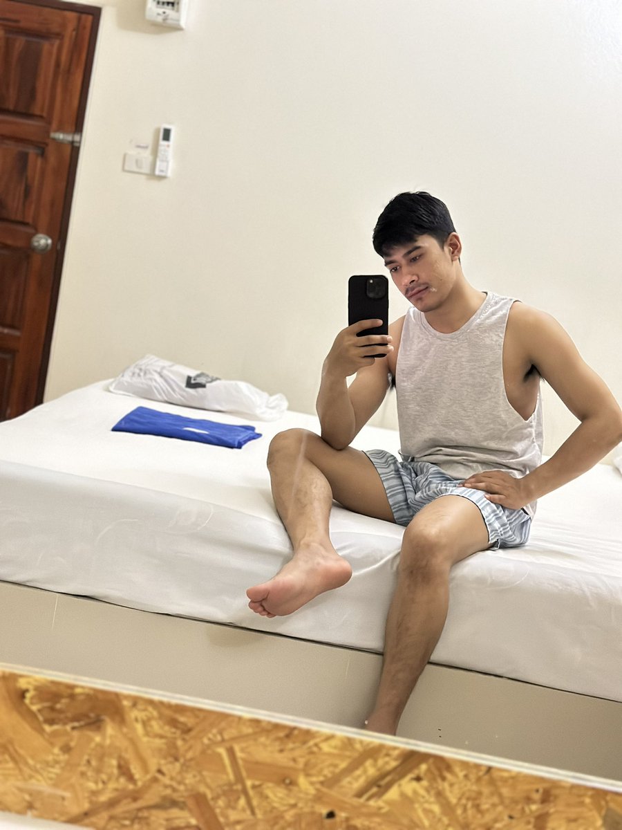 tee_Kaweewat's tweet photo. ห้องว่าง #นครศรีธรรมราช #ในเมืองคอน https://t.co/fgmUL8eJEJ