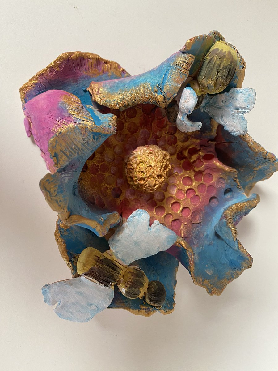 A fantastic end to term today! Year 7 completed their ceramic flowers for our sensory garden. Can’t wait to display these in September! Happy holidays all 😊 #maximisingpotential <a href="/CaerleonComp/">Caerleon Comp</a>