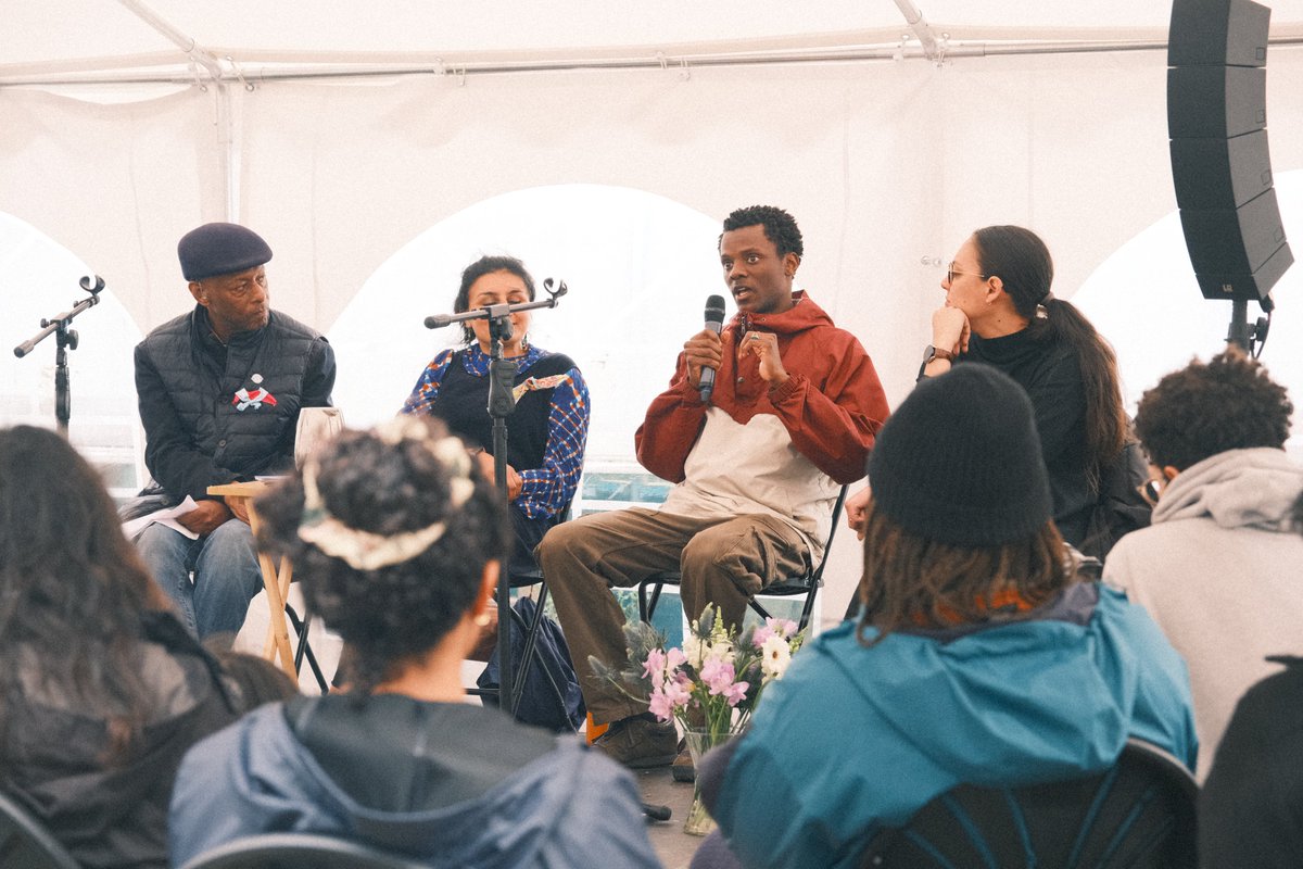 Decolonising Economics tweet media