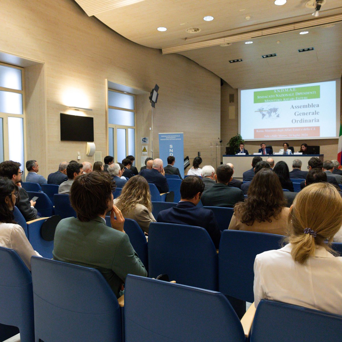 Assemblea Generale del <a href="/sndmae1/">sndmae</a>. Focus prossimo anno sindacale su trasparenza, ruolo della #diplomazia, digitalizzazione. Priorità: rafforzamento strutturale e finanziario del <a href="/ItalyMFA/">Farnesina 🇮🇹</a> per una #diplomazia più efficace e moderna, conciliazione lavoro-vita privata, comunicazione.
