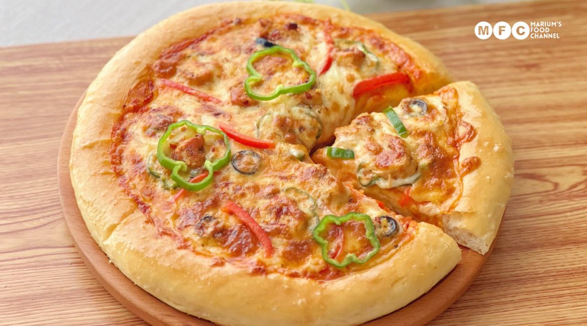 MariumsFood's tweet photo. Best Homemade Pizza you’ll Ever Eat | Easy Step-by-Step homemade Pizza 

Recipe Link➡️ https://t.co/E6e0GISJ6H

#x #pizza #homechef #homemade #recipe #cooking #baked #pizzalovers #pizza #food #chicken #cheese https://t.co/oFToPUlb65