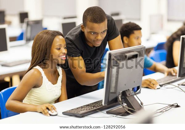 IncEdify's tweet photo. One on one hands on with our instructor. https://t.co/nSIAtqd0ej