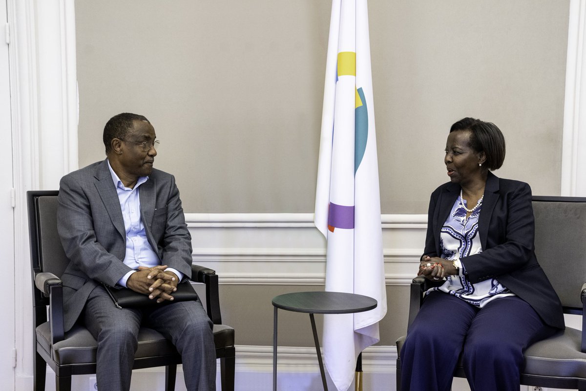 La Francophonie (@oifrancophonie) on Twitter photo Aujourd'hui, <a href="/LMushikiwabo/">Louise Mushikiwabo</a> a rencontré l’ancien Premier ministre guinéen <a href="/mbeavogui/">Mohamed Beavogui</a>, chef de la Mission électorale de la Francophonie (MEF) au #Rwanda pour les élections présidentielle et législatives. Ils ont échangé sur les bonnes pratiques et recommandations identifiées par la Aujourd'hui, <a href="/LMushikiwabo/">Louise Mushikiwabo</a> a rencontré l’ancien Premier ministre guinéen <a href="/mbeavogui/">Mohamed Beavogui</a>, chef de la Mission électorale de la Francophonie (MEF) au #Rwanda pour les élections présidentielle et législatives. Ils ont échangé sur les bonnes pratiques et recommandations identifiées par la