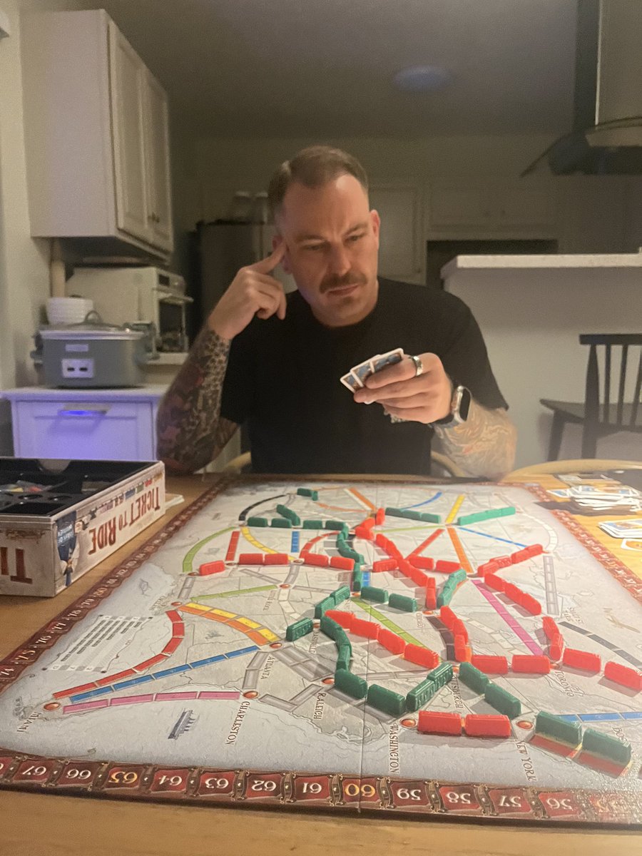 UncleDustPoker's tweet photo. Ticket to Ride > Poker https://t.co/4rjTHhaV7p