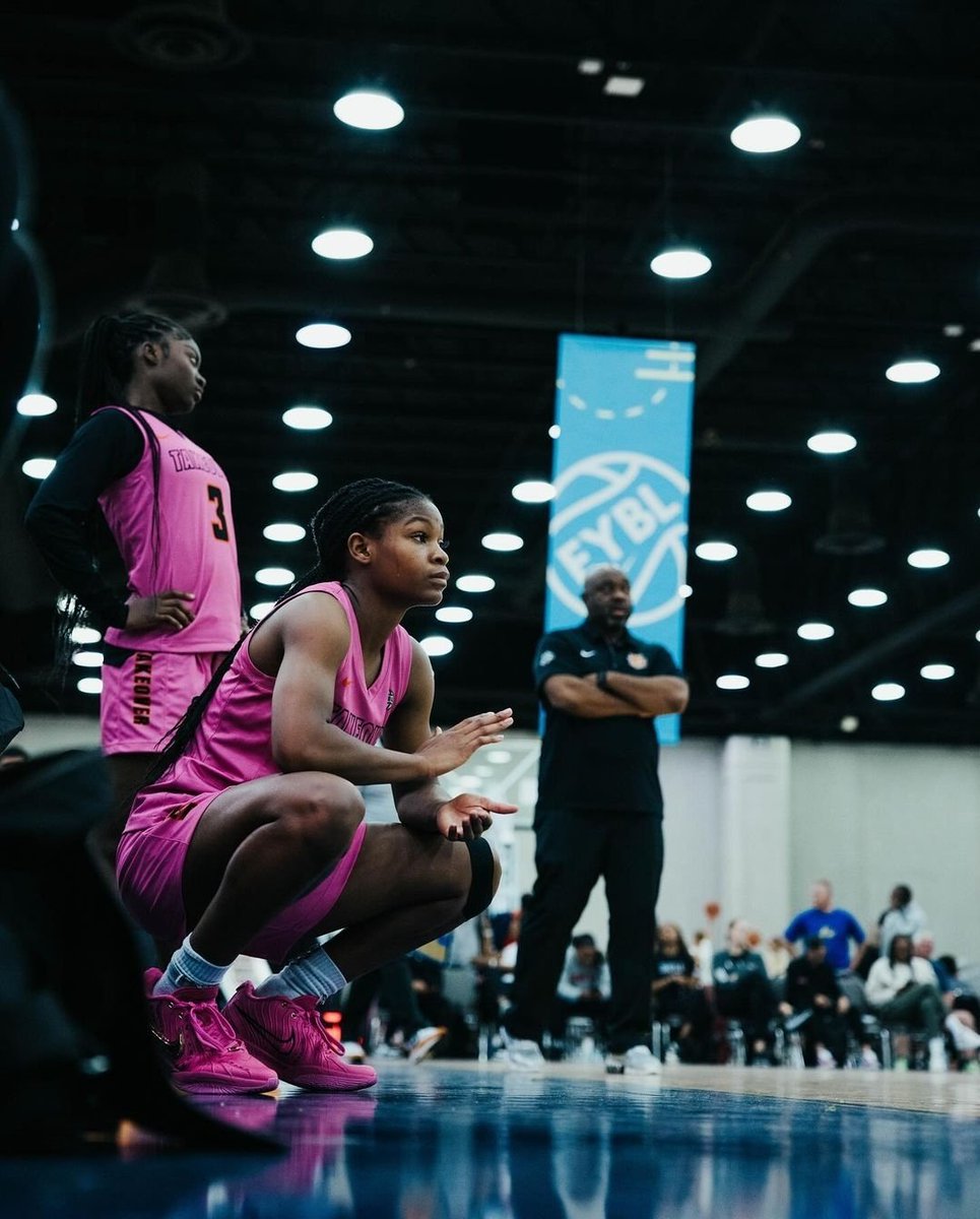 TeamTakeoverGBB's tweet photo. It's time to show why we are #JustDifferent #TT0 🖤🧡 https://t.co/yNd4ACNorI