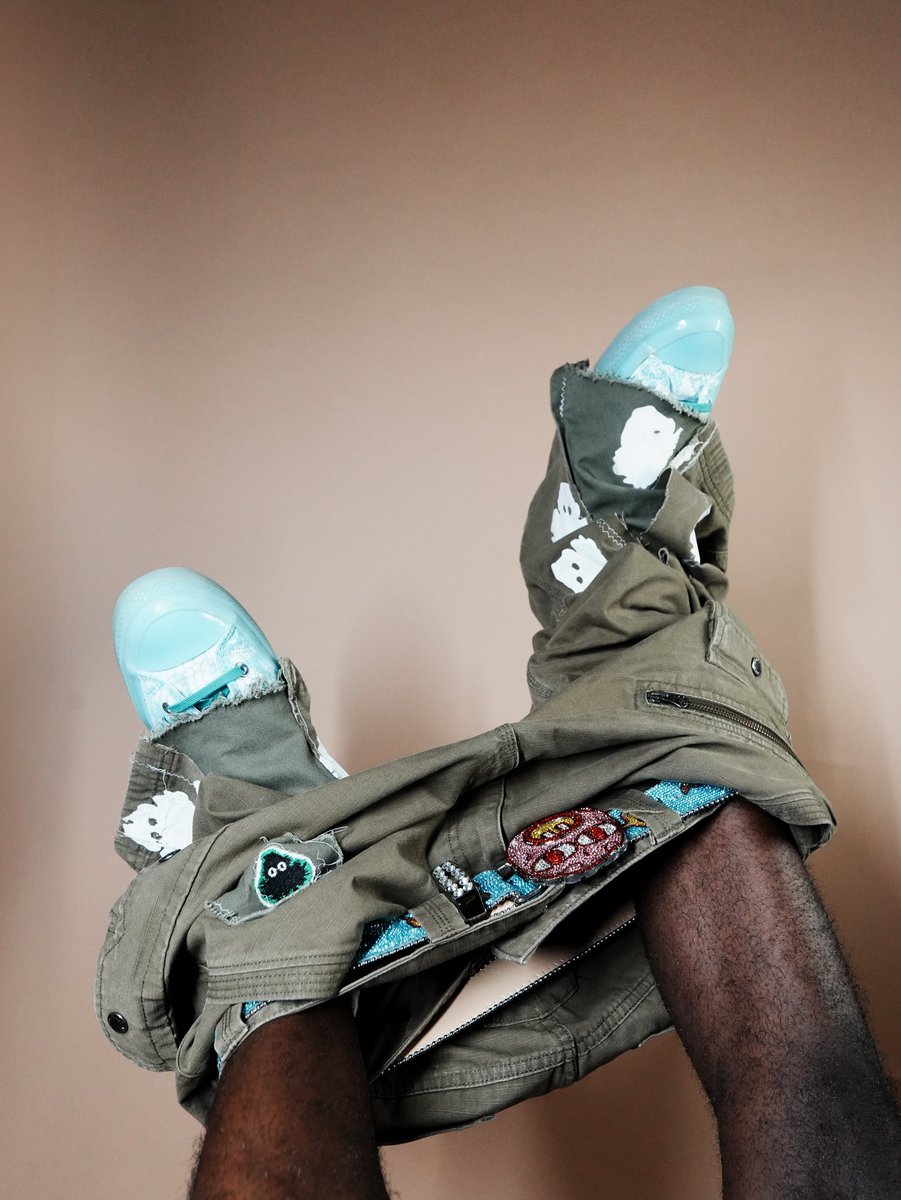 keslyoung's tweet photo. a @herotofew collectible by hero to all https://t.co/wu4WAhtelZ