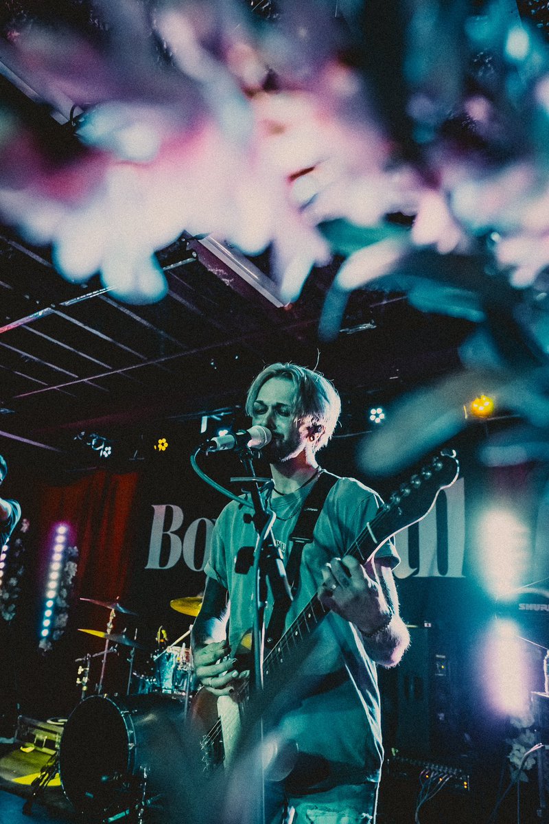 boysoffallband's tweet photo. Feels great to be back in the northeast!  Off to Somerville tonight at Warehouse XI 🍀 https://t.co/XGedopUjLj

📷 @BrandonMPerez https://t.co/Toy6X5XCqr