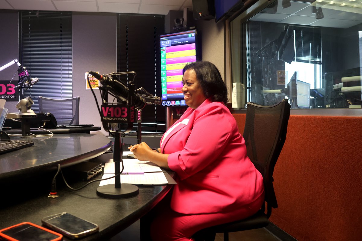 apssupt's tweet photo. Yesterday was such an amazing day!ย We finished off with a visit to V-103, The People's Station๐ฅ. I hope you caught the news that we'll all be at the Back to School Bash tomorrow, Saturday, July 20th, getting pumped for #DayOne! Big thanks to Greg Street for having me! #APSBash https://t.co/E8xf4Gs0PJ
