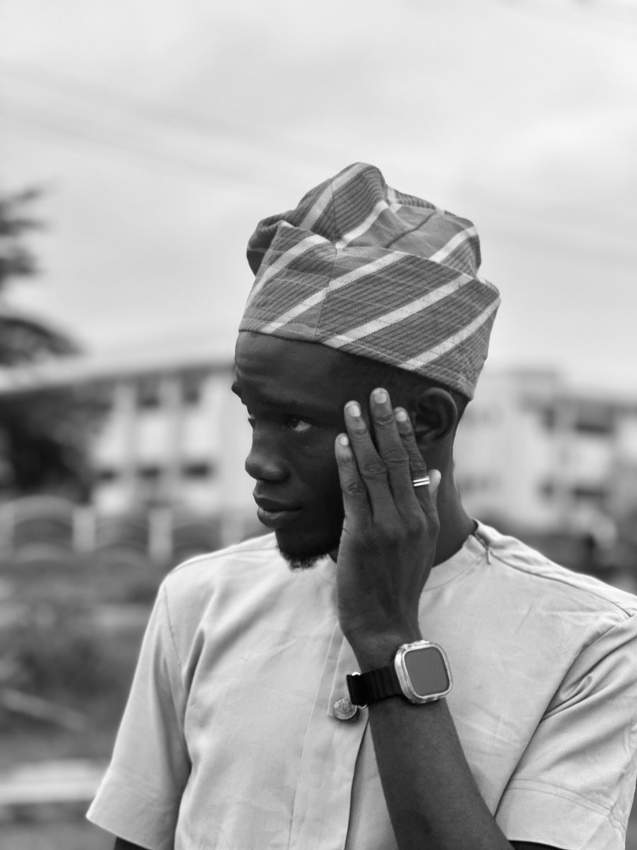 decatalystpro's tweet photo. Representing the Yoruba Tribe of Nigeria 🇳🇬

FYB WEEK Day 5

#funaabfyb https://t.co/jpaZNVNyz8