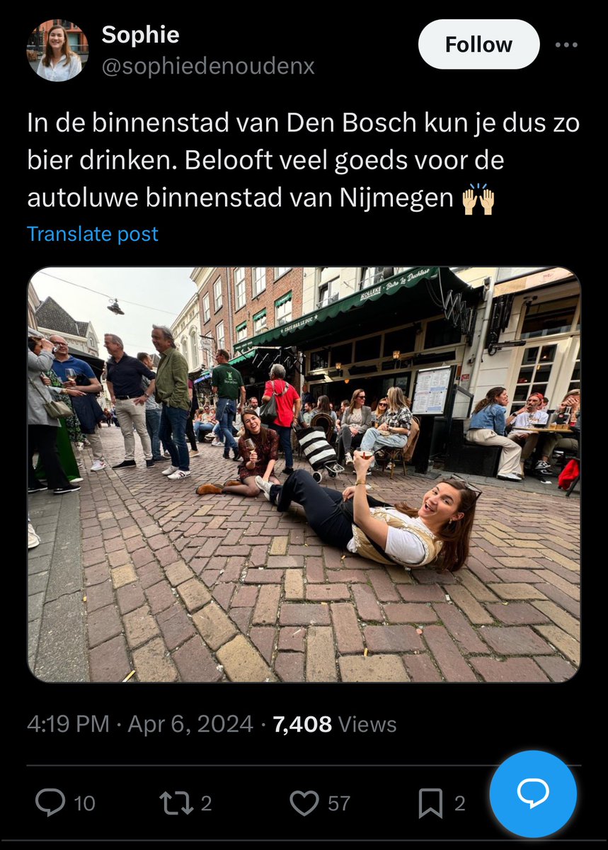 demo_creatie's tweet photo. Na wat bier en wijn besloot @D66Nijmegen voortaan alleen nog maar AA66 te willen zijn..
#raad024
(En oef wat waren er veel alcoholische plaatjes om uit te kiezen…!) https://t.co/llO3naDkvQ