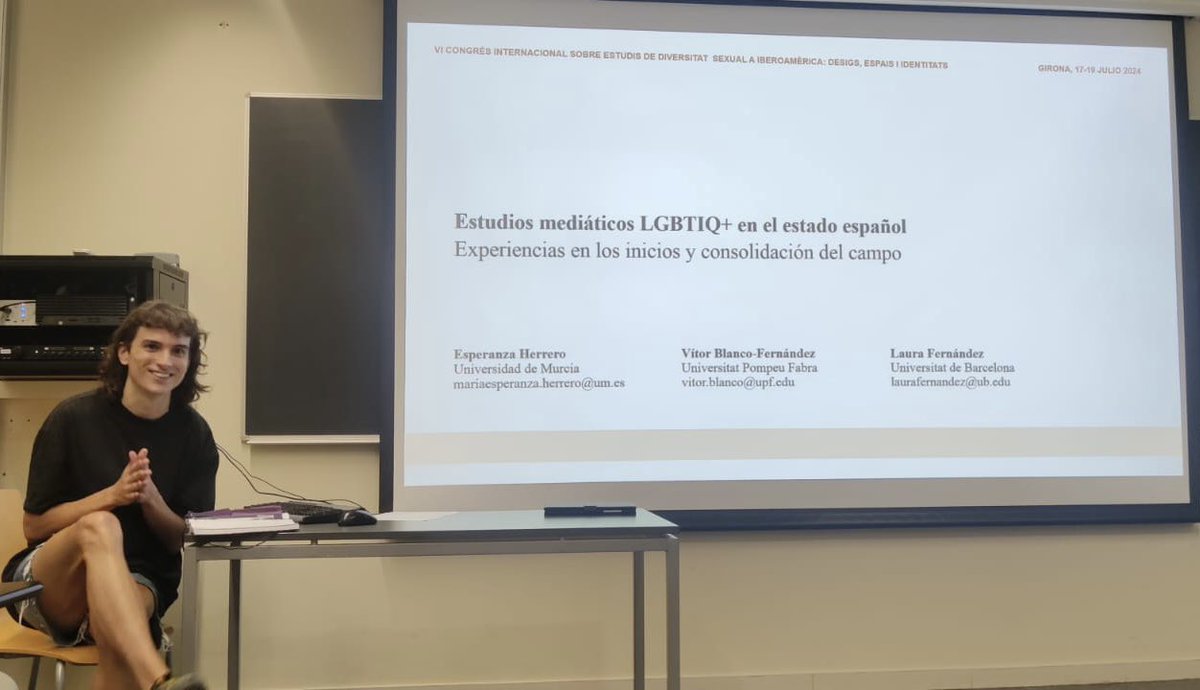 GendIMS_UB's tweet photo. 🌈 Vítor Blanco Fernández presenta una comunicació que avalua l’estat dels Estudis Mediàtics LGBTIQ+ en l’Estat espanyol, amb l’objectiu de recollir experiències en els seus orígens i evolució. https://t.co/qDVjW2qgQk