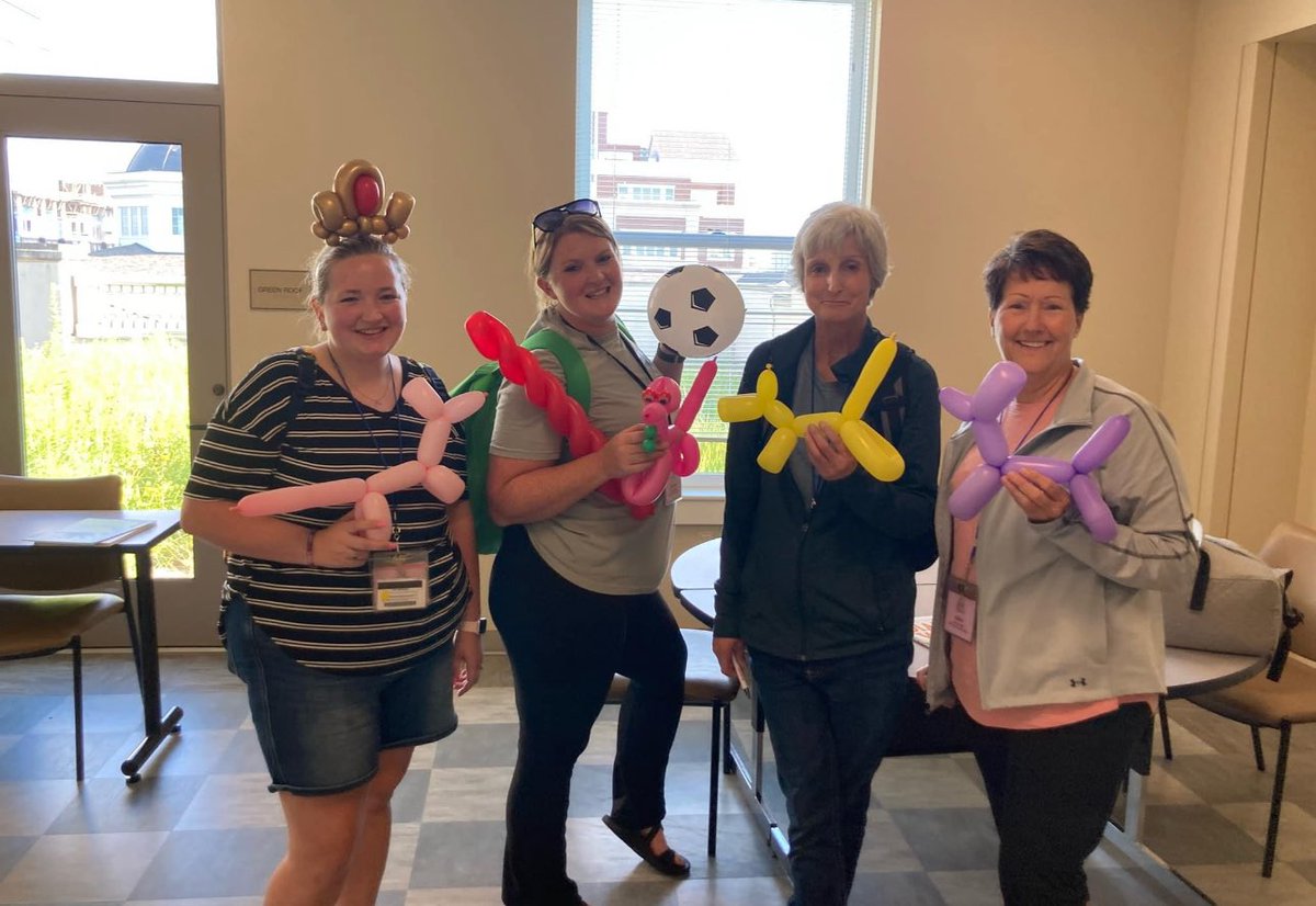 Oak Elementary School tweet media