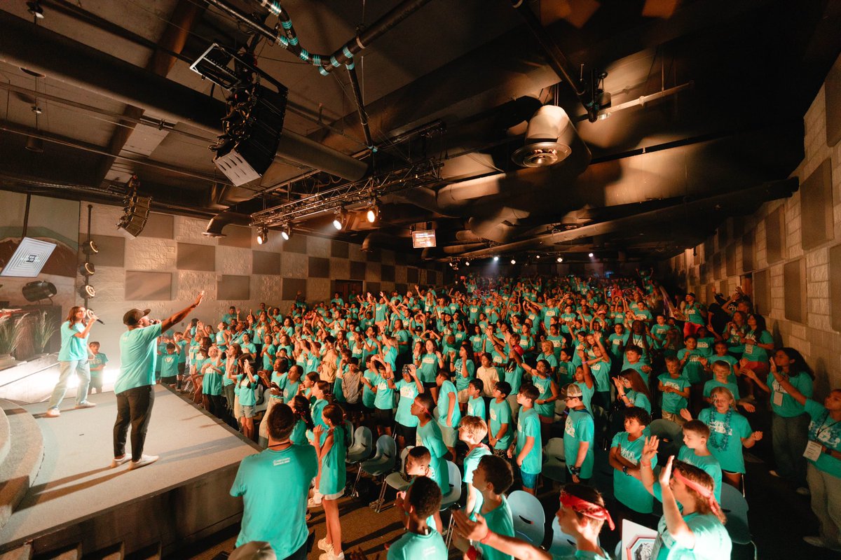 Jentezen's tweet photo. Love seeing our kids go after God this week at our annual kid’s camp, Summer Xtreme! 💪 

Thank you @L_Stinespring and all of our teams and volunteers at every campus for your hard work and dedication! https://t.co/wgTjCCAVEg