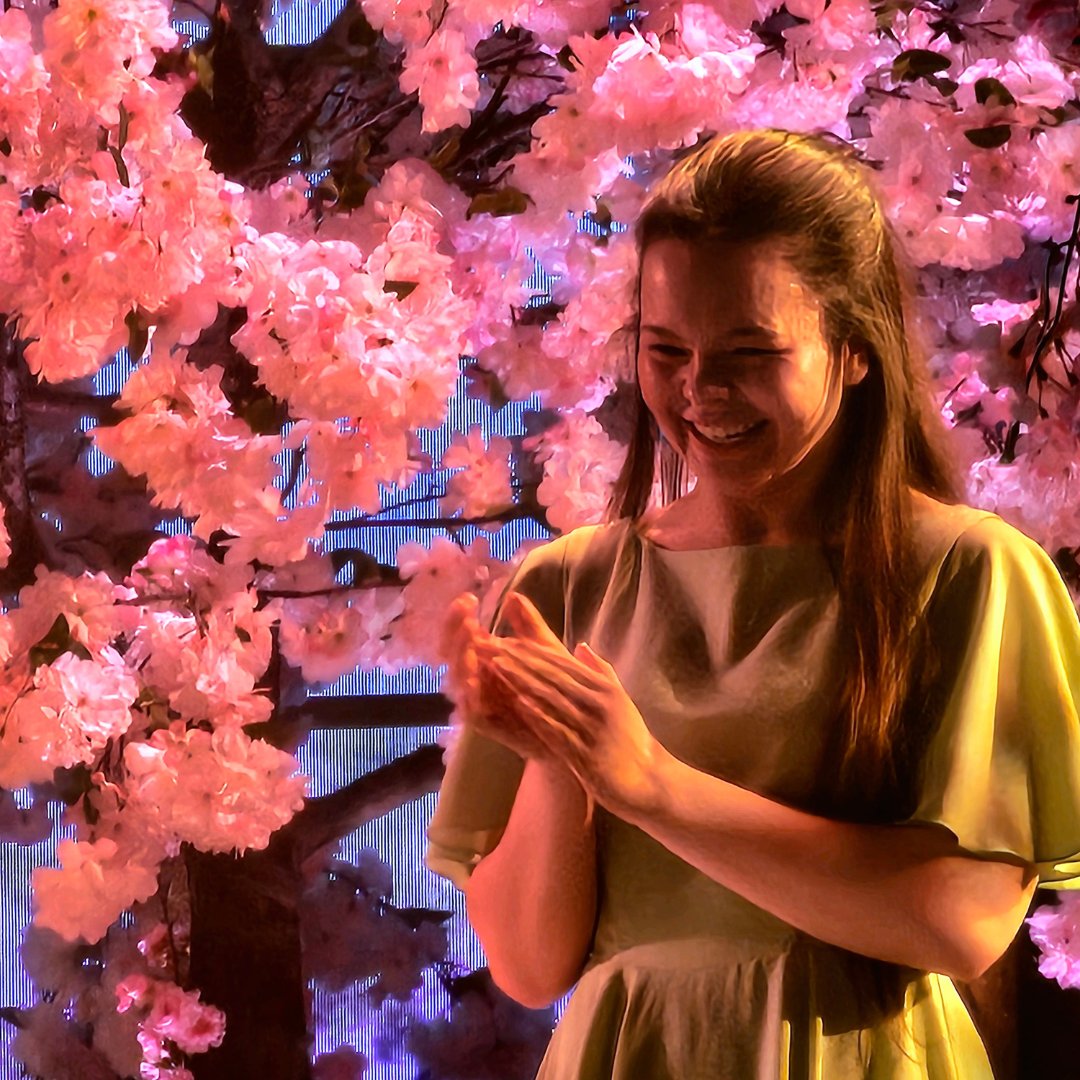 🎭 Exciting News! ArtsEd alumni Mia Kobayashi, Ria Tanaka, and Imogen Law Hing Choy are shining in the West End musical “Your Lie in April”! 🌟

🎥 Watch Mia Kobayashi on ITV News discussing her journey from ArtsEd to the West End!

Read more: l8r.it/hNVS