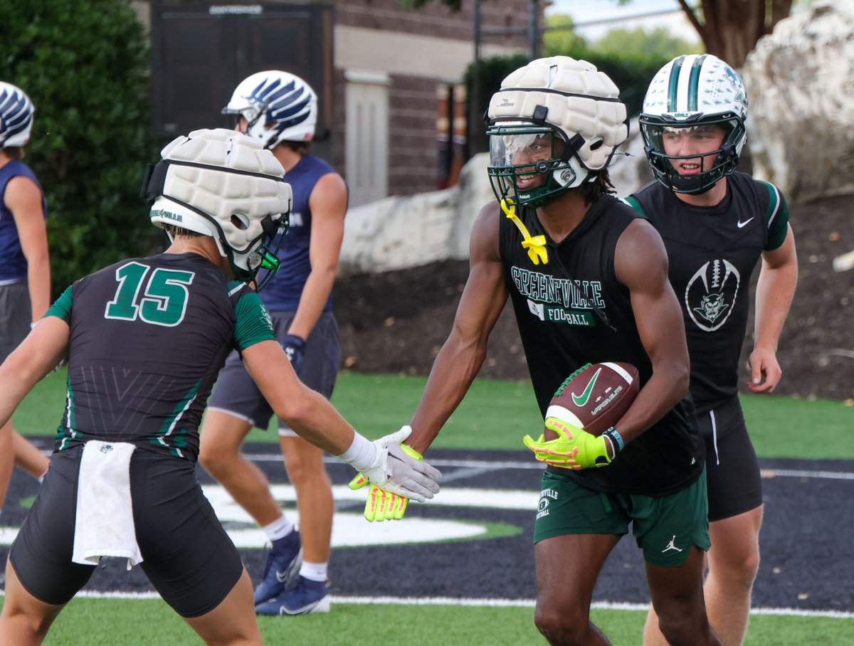 Tate Russell tweet media