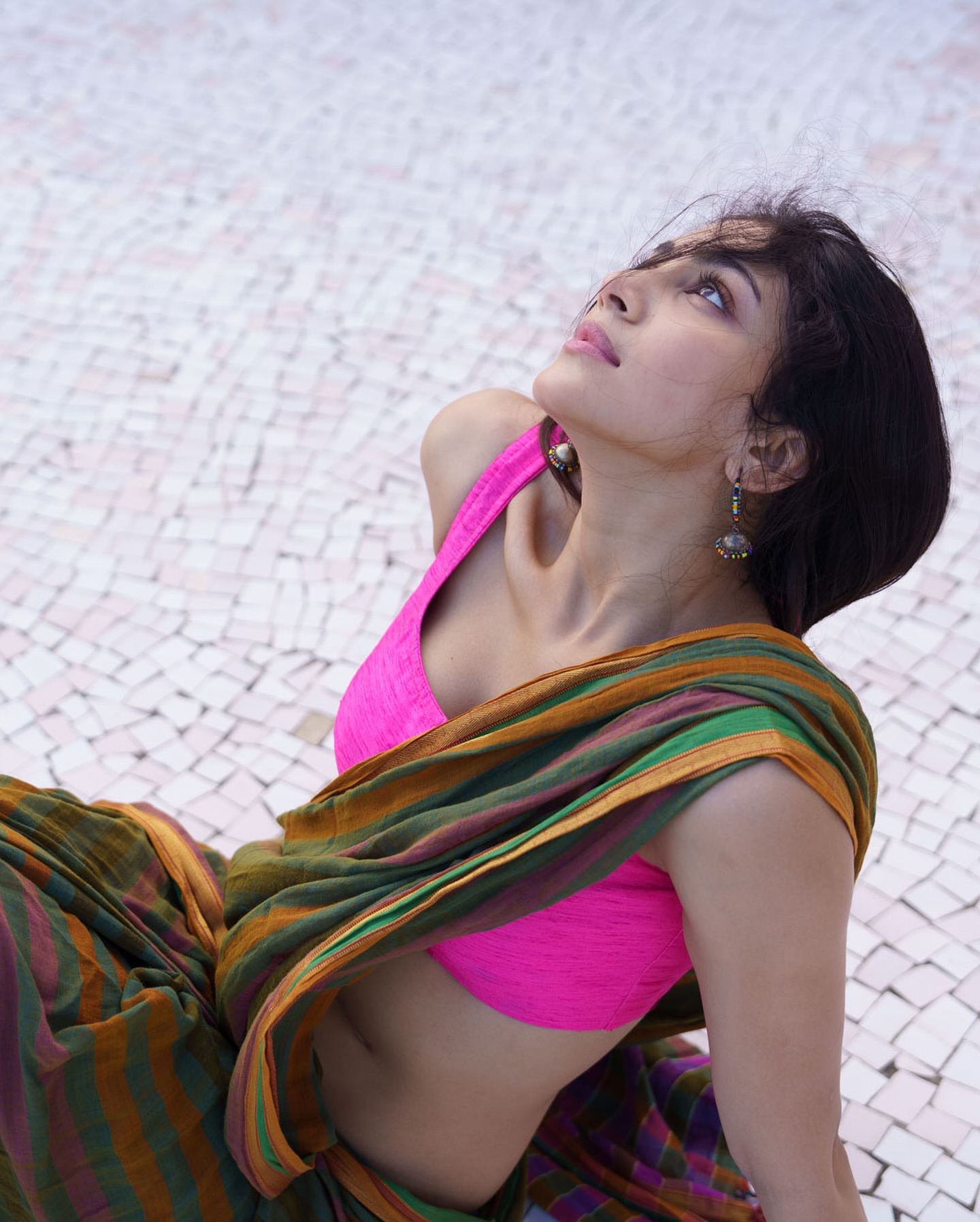 GS3OrtIaQAA_uuF?format=jpg&name=large