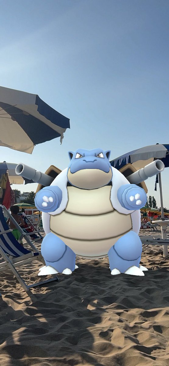 My bestie is keeping me fresh at the beach