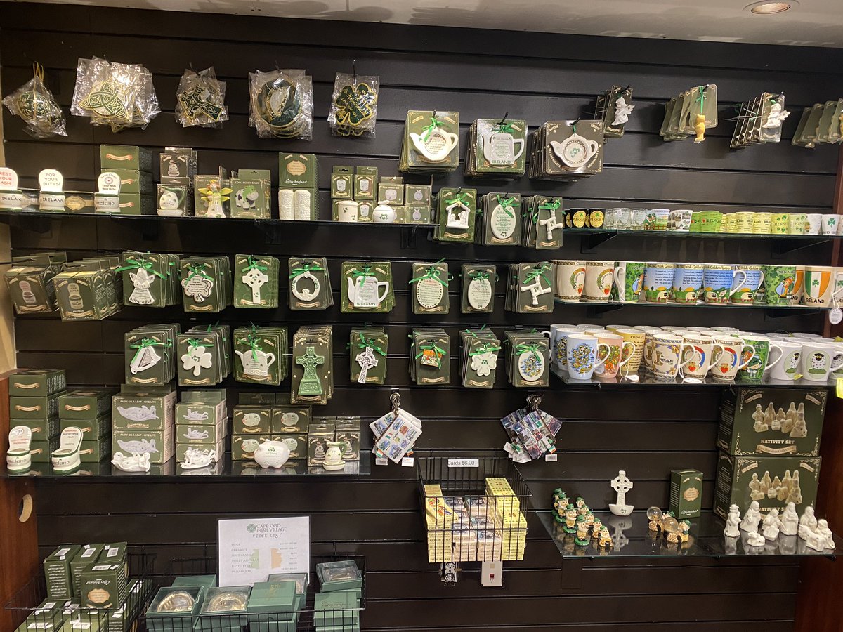 EmeraldResort's tweet photo. Searching for the perfect Irish gift to give? Check out our gift shop located next to the Spa 🧖 we have a variety of Irish snacks and candies as well as plenty of gorgeous decor and apparel! ☘️⭐️ https://t.co/jUbXhQAtU4