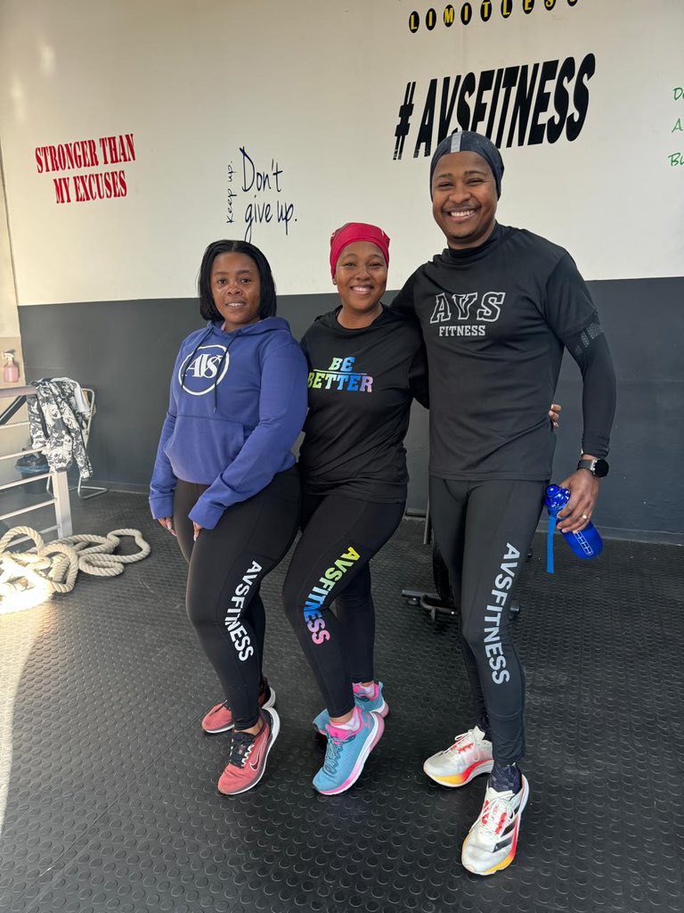 audas_vanschoor's tweet photo. THAT”S THE WRAP FOR WEEK 29 IN THE #AVSTUDIO 

Lacking motivation &amp; inspiration 

Come join us 🙋🏾‍♂️

Avs Studio 📍

#NoExcuses  #fitness 
#functionaltraining #lifestyle #Consistency
#Avsfitness #TEAMAVS #BEBETTER https://t.co/HZstjgrNhR
