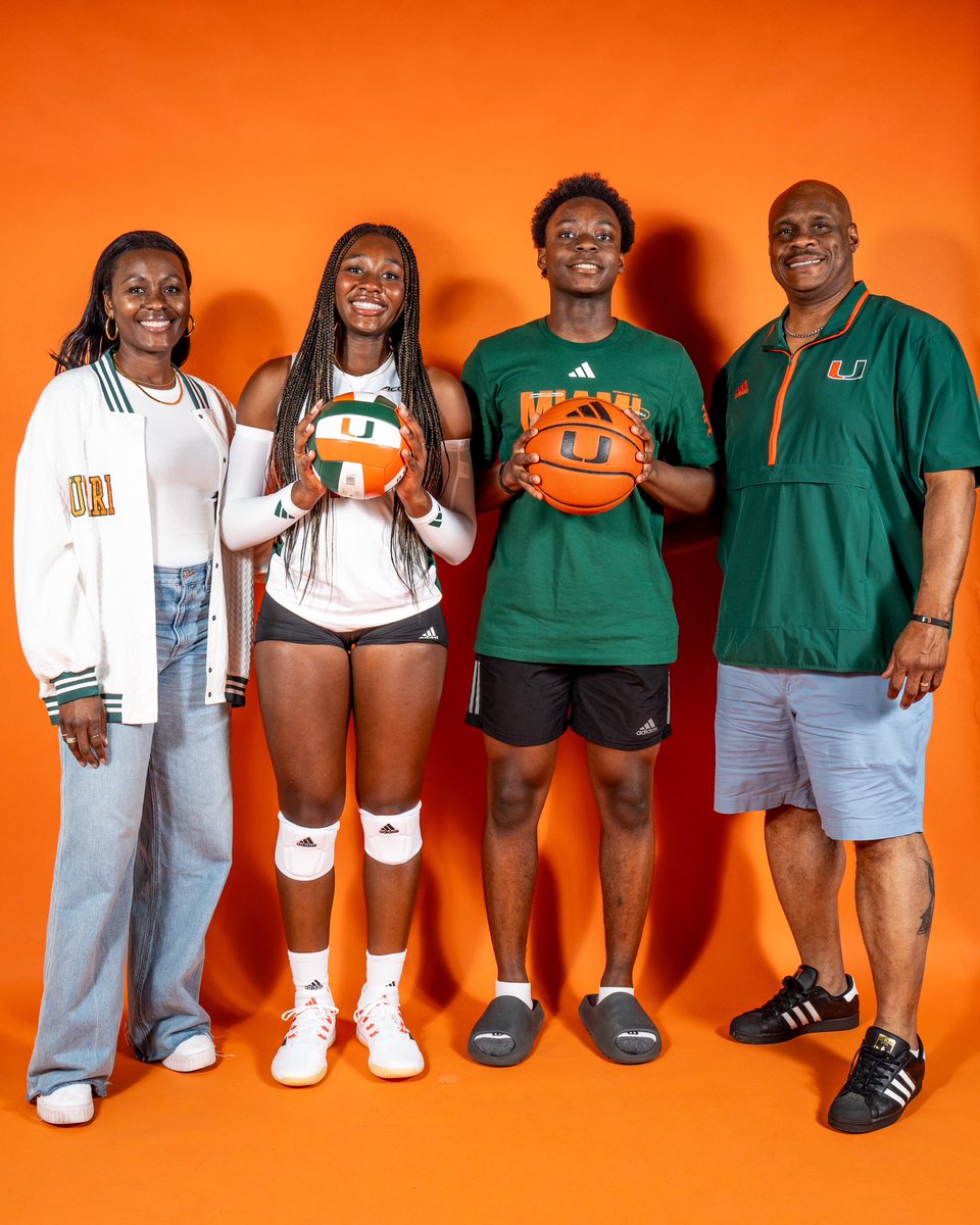 MamaSalBallMom's tweet photo. I’m so proud of you babygirl @simone_baskin25 ! Go Canes! https://t.co/Aaqspa02O3