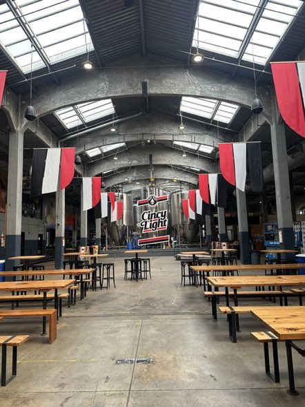 The Den Tailgate tweet media