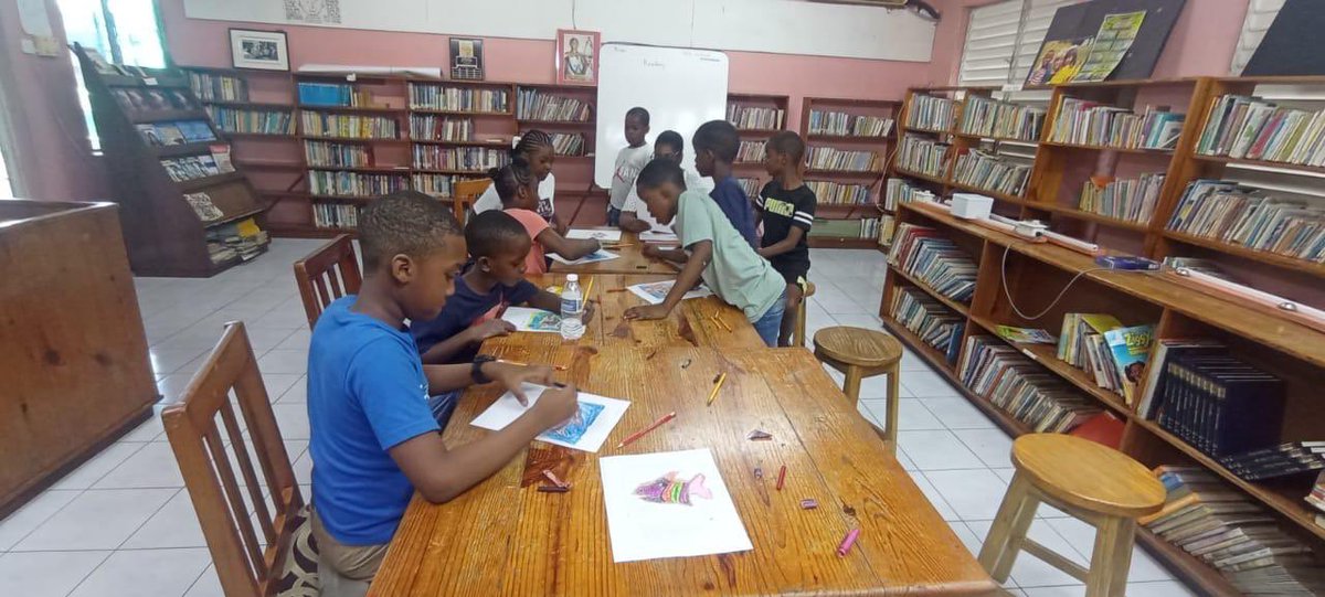 VazPreparatory's tweet photo. Summer fun in full swing at Vaz Prep! 🌞📚 Our students are learning, playing, and making unforgettable memories. From arts and crafts to sports and science experiments, every day is an adventure! #VazPrep #SummerSchool #FunLearning #MakingMemories #KidsActivities https://t.co/e0n968XOtC