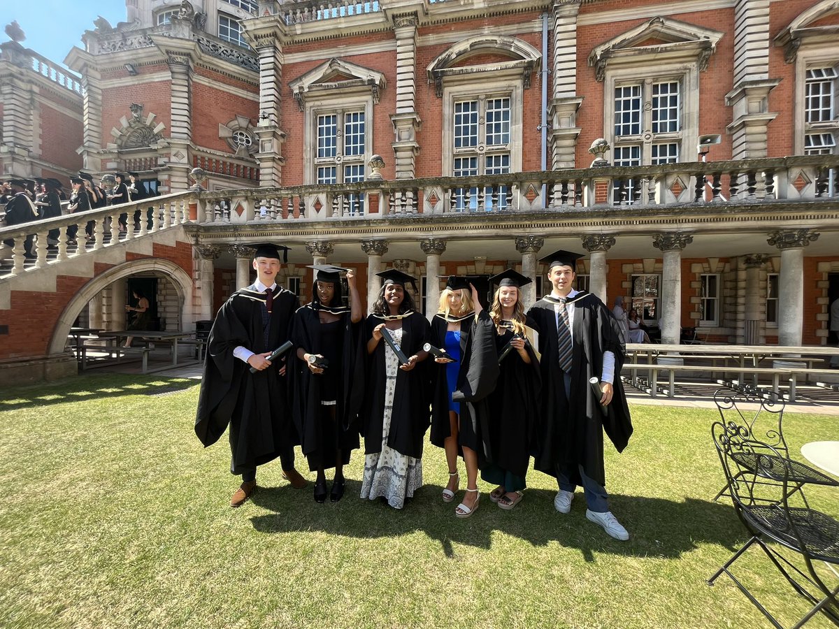 Rebecca Fisher (@rebeccaefisher) on Twitter photo Congratulations to everyone who graduated today <a href="/RHULEarthSci/">RHUL Earth Sciences</a> It was great to see the first graduating cohort of BSc Earth, Climate and Environmental Change. Well done everyone! Congratulations to everyone who graduated today <a href="/RHULEarthSci/">RHUL Earth Sciences</a> It was great to see the first graduating cohort of BSc Earth, Climate and Environmental Change. Well done everyone!