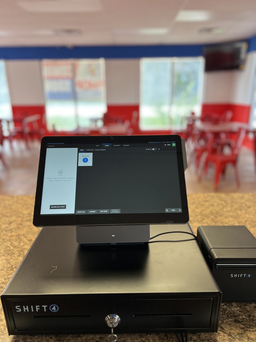 Fernando_SkyTab's tweet image. Coming soon with the help of @Shift4  using @SkyTabPOS HIP HOP SEAFOOD &amp;amp; CHICKEN 988 Orange Ave, Daytona Beach, FL 32114, USA