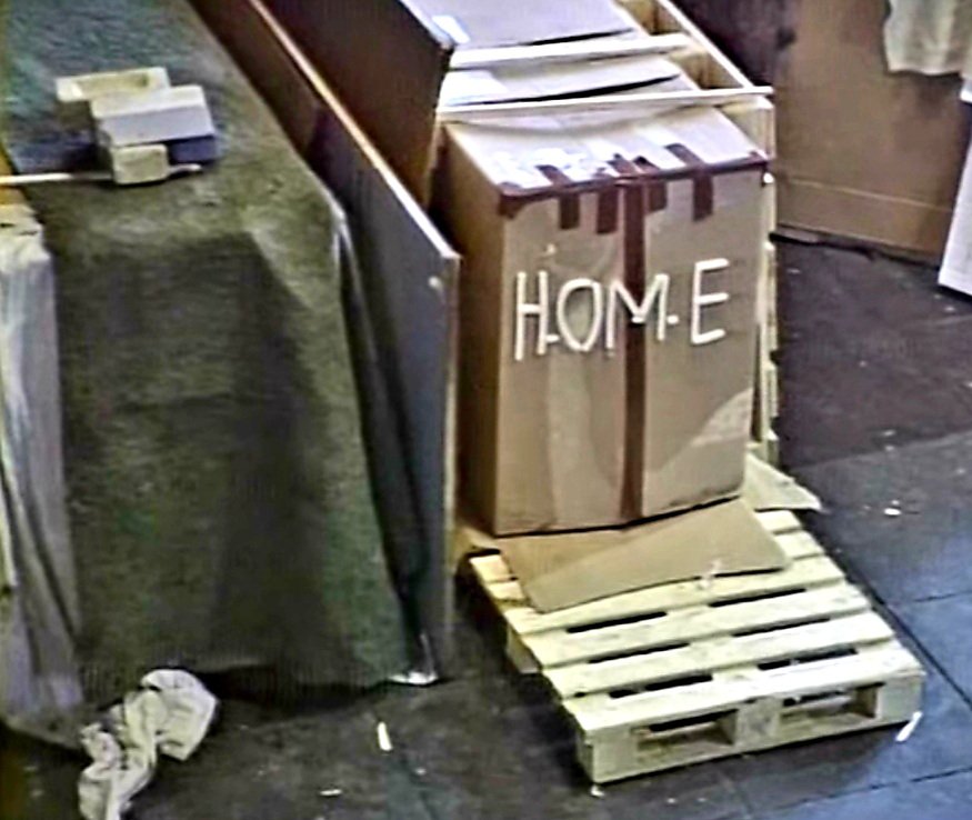 FredFli80762995's tweet image. Royal Festival Hall..
Know it well..it was next to ( Cardboard city media term) the Bullring used R. F .HALL toilets when only public toilet in Bullring was closed before final closure of Bullring 98 #homelessness 
#ListenUpHub