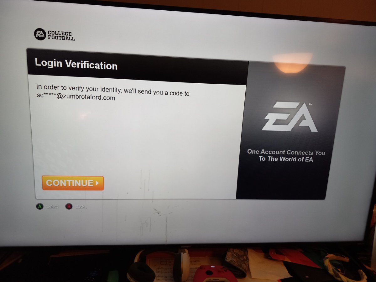 samueljacob45's tweet photo. @EAHelp @EASPORTSCollege @EA this email no longer exists, and I can no longer play any of upur games!! #HelpNeeded I can't login into my account to change the email, eventhough I know the https://t.co/c8HIghwGec asks me to verify everytime... please #helpme https://t.co/VnOF44JewL