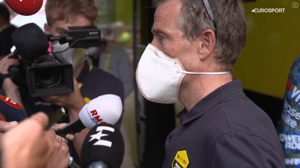 Grischa Niermann confirmed for Eurosport that the initial plan was to use Jorgenson and Kelderman as satellite riders for Vingegaard. But Jonas told the team he doesn't have the legs to attack on Bonette so they should go for the stage win...
#TDF2024