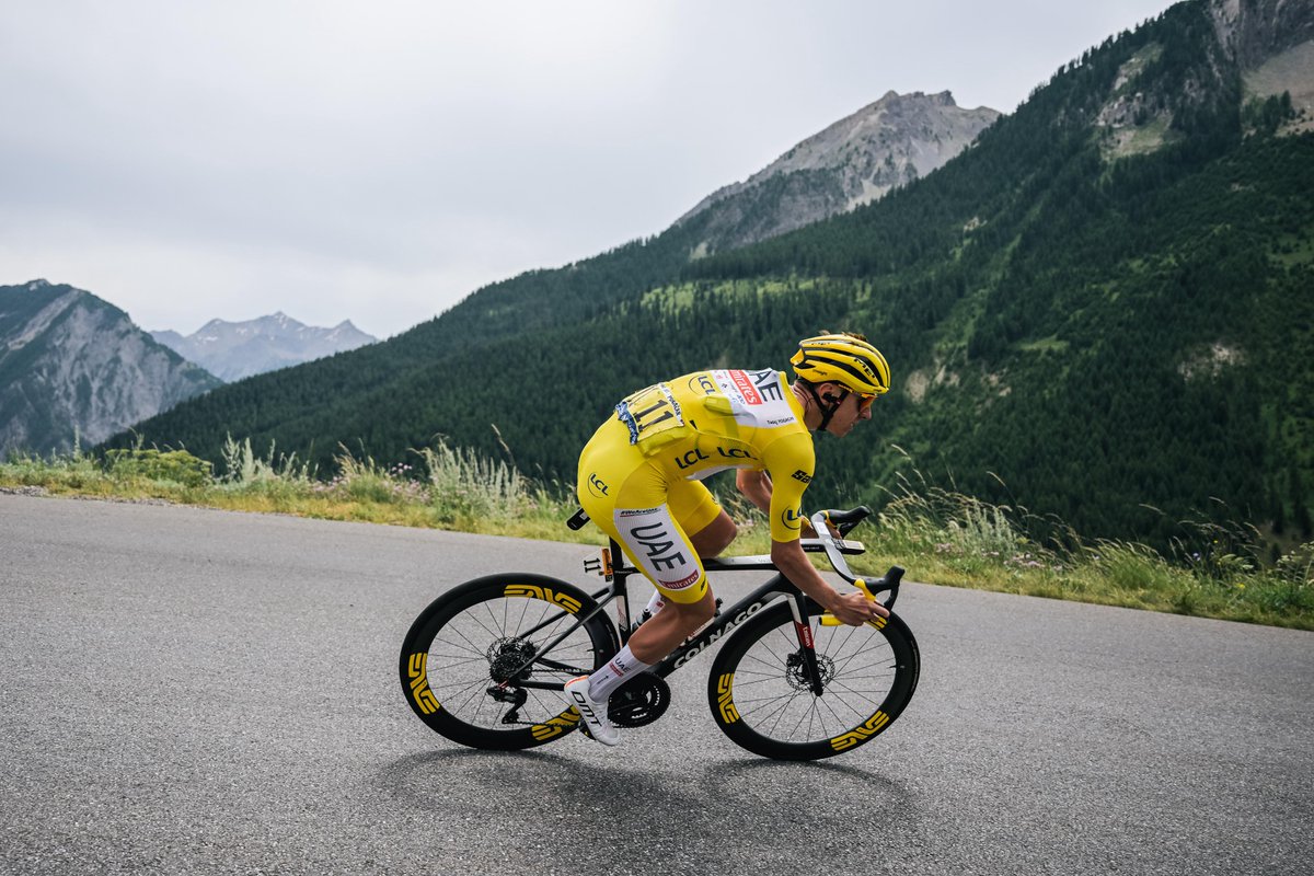 Tour de France™ (@letour) on Twitter photo 💛 RT & follow for the chance to win a 🇸🇮 <a href="/TamauPogi/">Tadej Pogačar</a> signed Yellow Jersey with <a href="/SANTINI_SMS/">Santini Cycling</a>
💛 RT & follow pour tenter de gagner un Maillot Jaune dédicacé par 🇸🇮 <a href="/TamauPogi/">Tadej Pogačar</a> avec <a href="/SANTINI_SMS/">Santini Cycling</a>
#TDF2024 💛 RT & follow for the chance to win a 🇸🇮 <a href="/TamauPogi/">Tadej Pogačar</a> signed Yellow Jersey with <a href="/SANTINI_SMS/">Santini Cycling</a>
💛 RT & follow pour tenter de gagner un Maillot Jaune dédicacé par 🇸🇮 <a href="/TamauPogi/">Tadej Pogačar</a> avec <a href="/SANTINI_SMS/">Santini Cycling</a>
#TDF2024