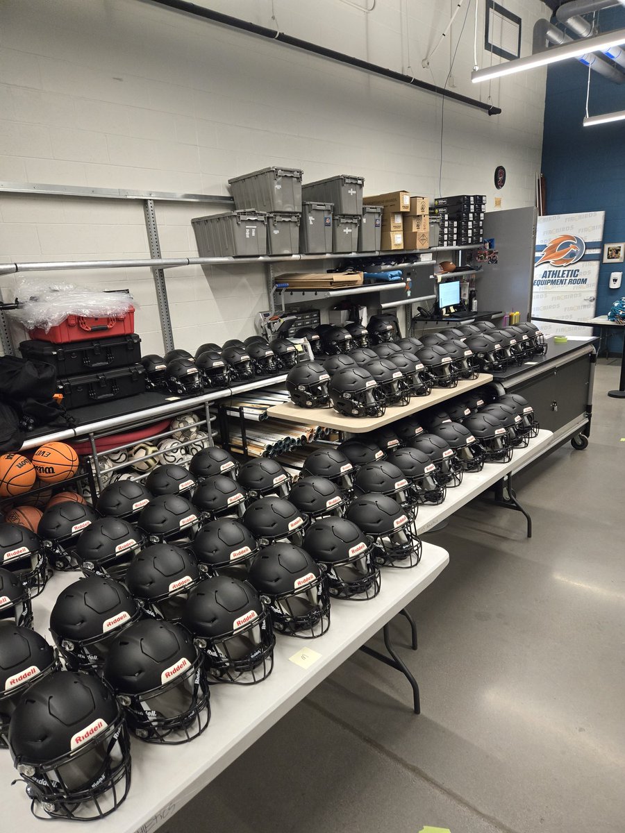 jdb3191981's tweet photo. Equipment day tomorrow for Eastmark football.  Christmas in July.  Have a great season.  #GoBirds https://t.co/IEWgZvWeXN