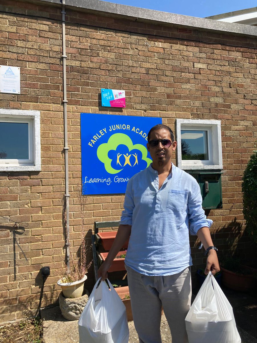 Luton Foodbank tweet media