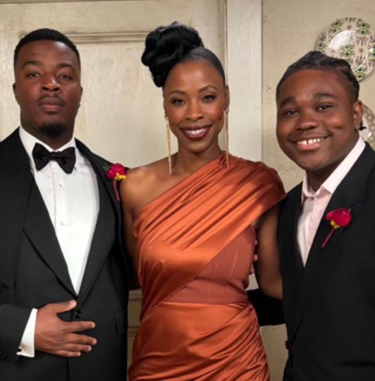 S1                                              S6 

#AllAmerican