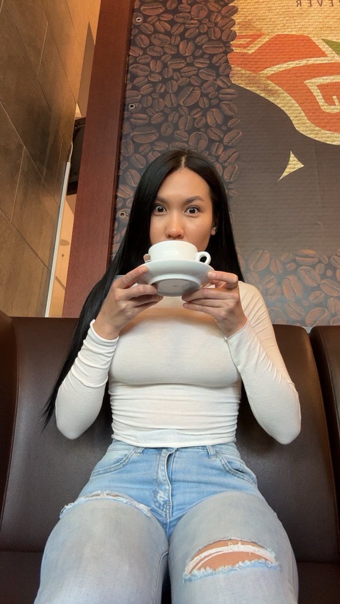 amy_lyng's tweet photo. What do you think, is it delicious coffee or not?☕️ https://t.co/CGHvVKGiDj