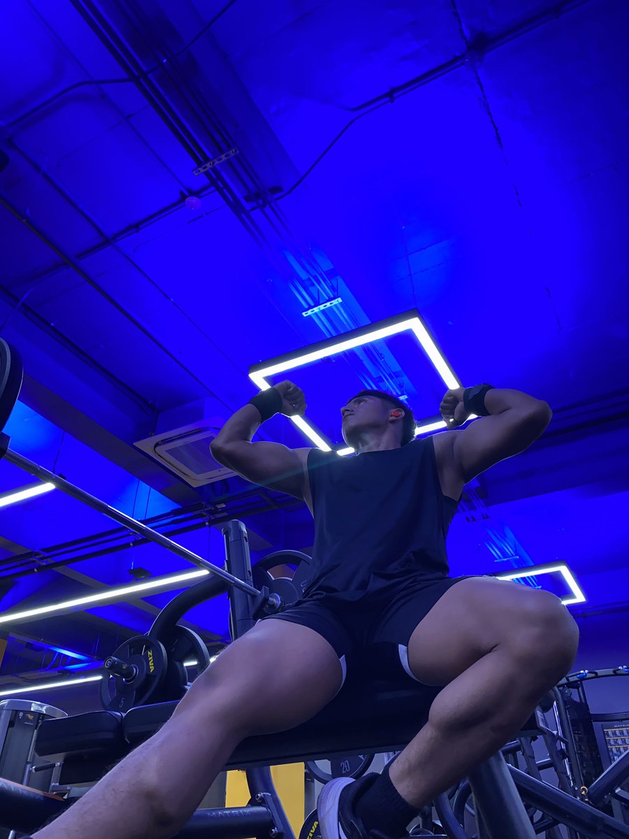 Roger002cas's tweet photo. Entreno ..#gym #gymbody #guatemala https://t.co/ij2CQojJ1x