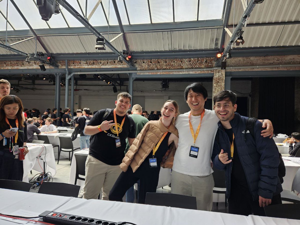 Starknet in Brazil tweet media