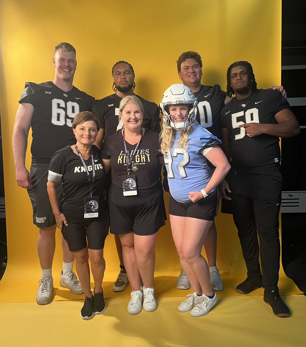 Nikster409's tweet photo. Hanging with @UCF_Football at #LadiesKnight! One of the best events thanks to @kristi_malzahn ππ€π
The excitement for this season is unmatched yβall! Letβs gooooo βοΈβοΈ https://t.co/wKEDoN9QUF