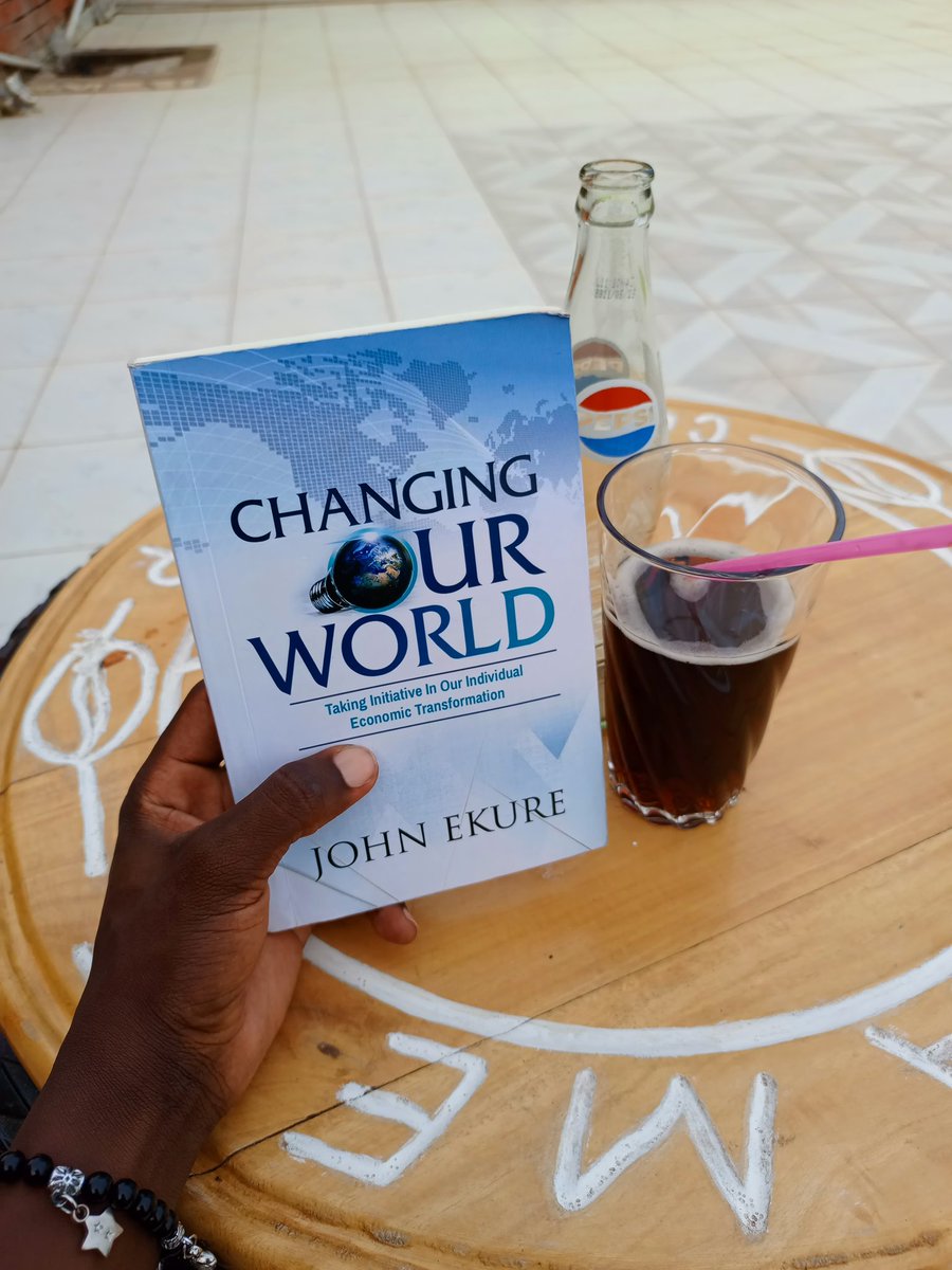 EmaOtimIlaborot's tweet photo. Dr. John @Kumiorthopod has thoughts I intend to harness this weekend I believe it will be a great read for my growing mind. https://t.co/GwfxGB9HzW