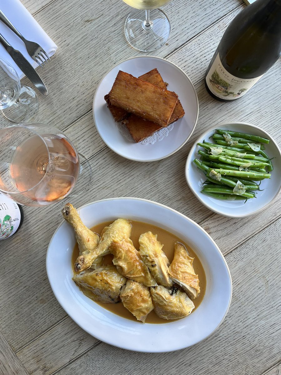 Wild Flor tweet media