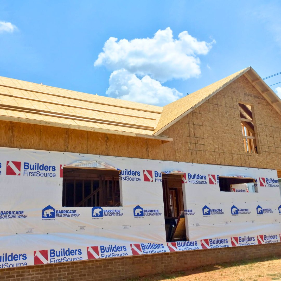 #TransformationTuesday 🔨🔥
We are making great progress on our 157th home! 🏠 Record high temperatures can't stop this team from getting the job done. 😎☀ The sponsorship for this build is provided by The Johnson Group.