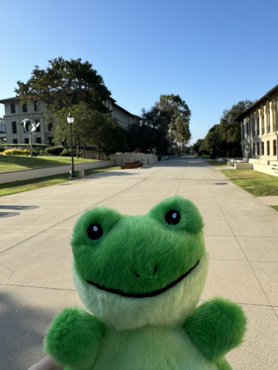 HistoryFrog's tweet photo. Day 11 #GLIPacificCrossings
Last Day 😢 but it will be #Frogtastic🐸
@GLIPacificAAPI @JaneHongphd @Gilder_Lehrman @NEH_Education @NEHgov #GLIPacificCrossings #NEHInstitute #GLIseminar https://t.co/uNqBYfawA3