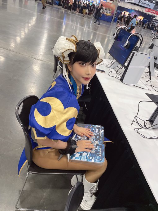 Twitterのコスプレ画像12